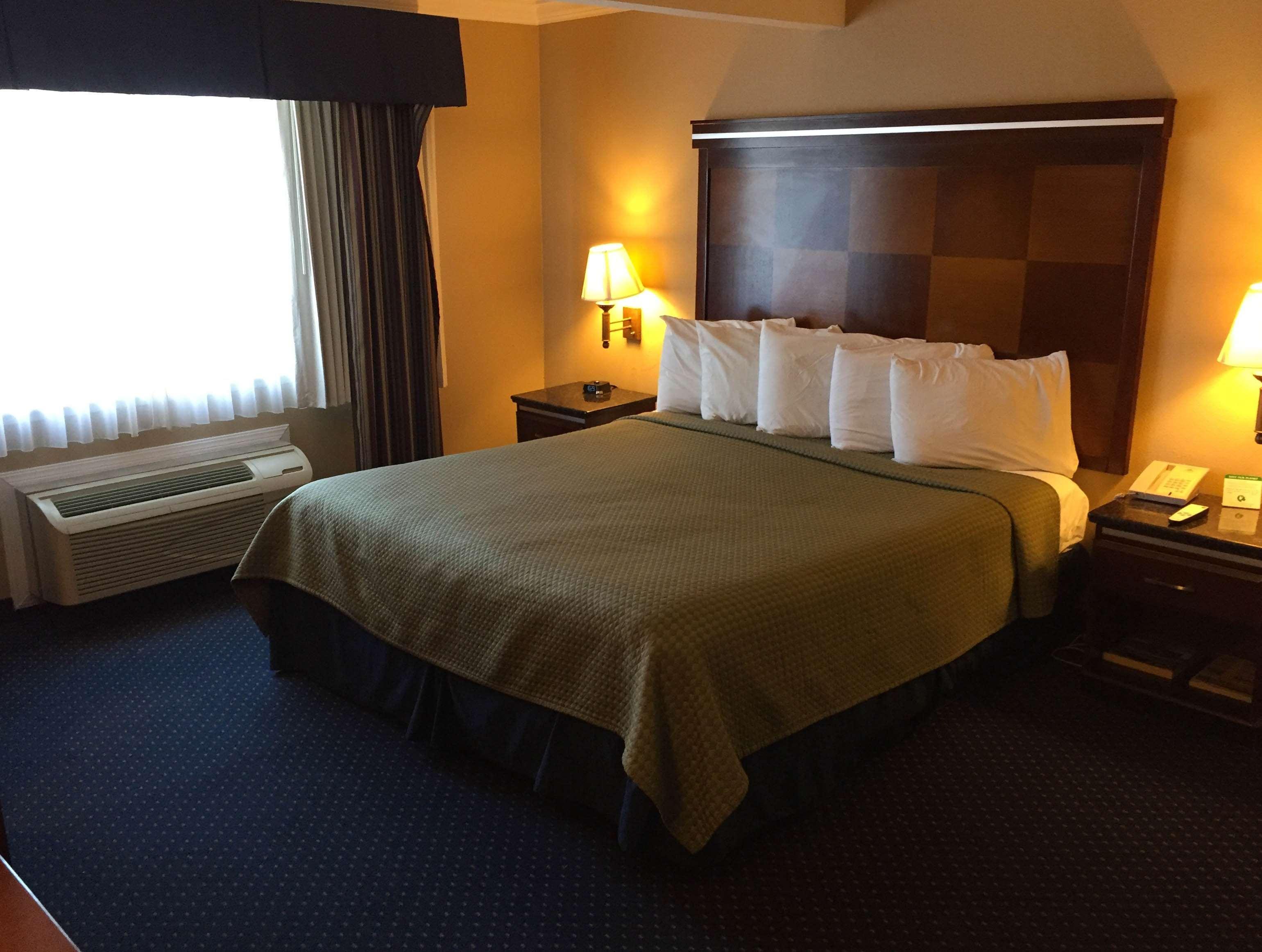 Inn At Bayshore San Mateo Extérieur photo