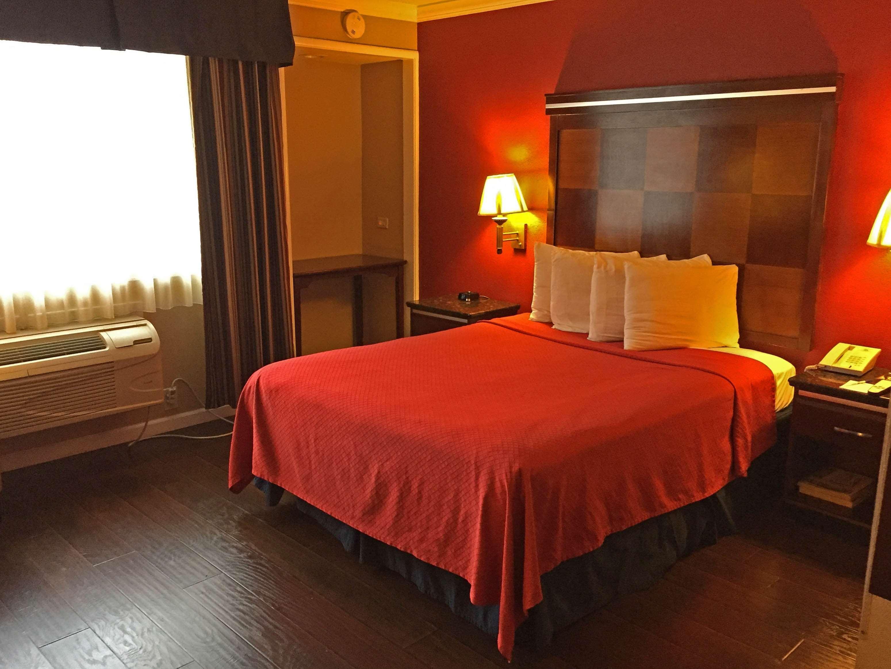 Inn At Bayshore San Mateo Extérieur photo