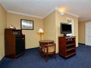 Inn At Bayshore San Mateo Chambre photo